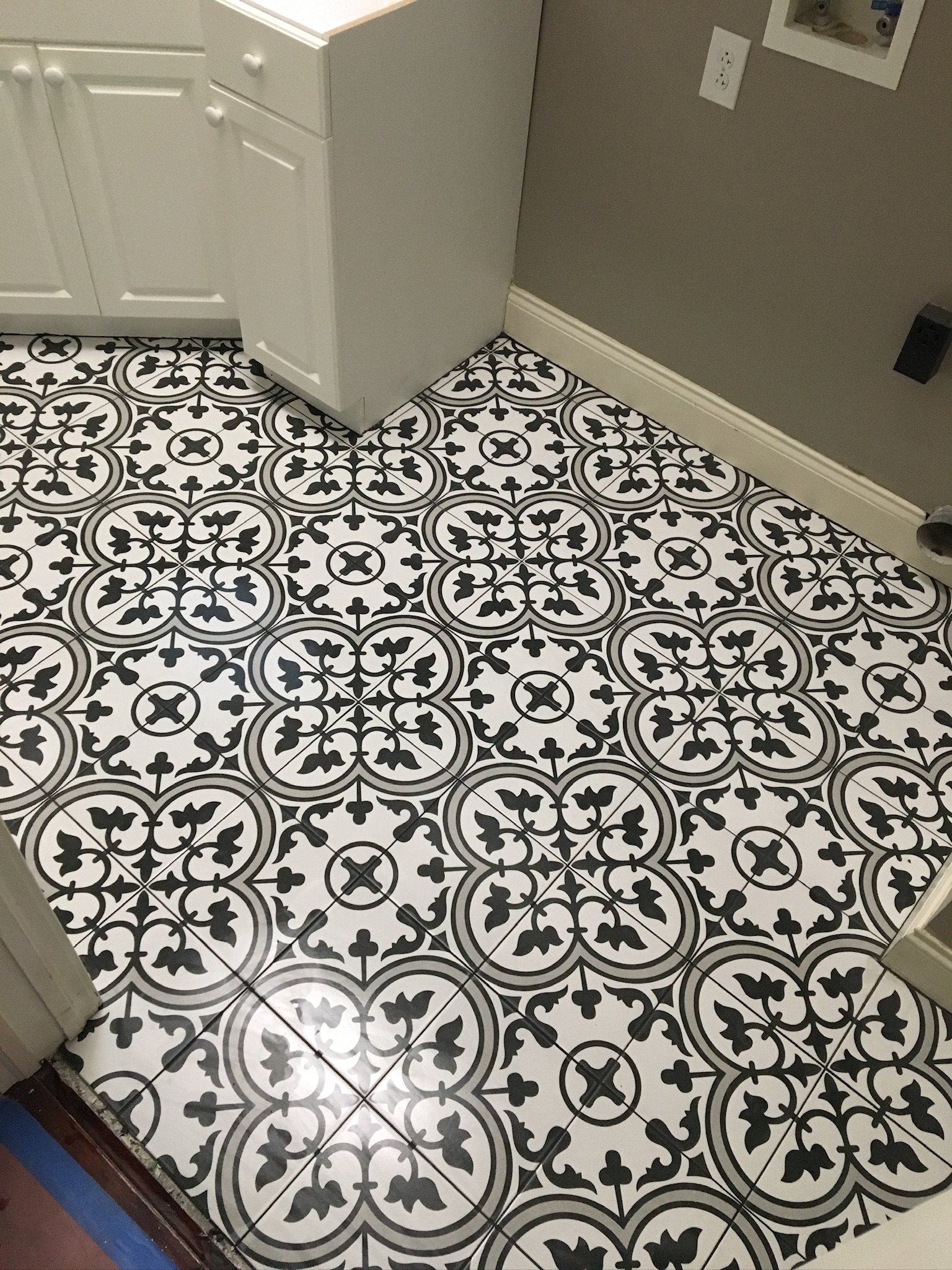 Mosaic Bathroom Floor with a Coordinated Shower Accent, project view 4.